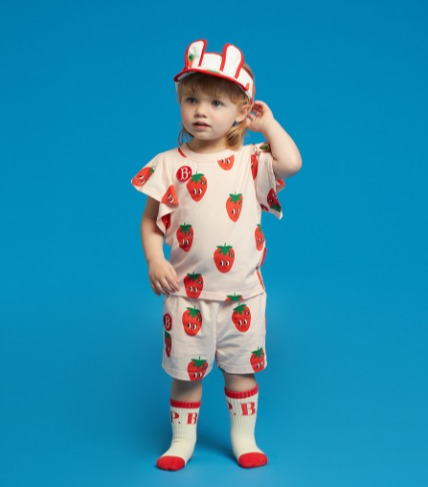 All over fraises baby ruffle sleeveless tee